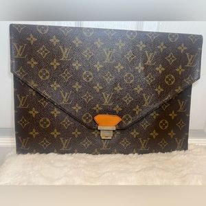 Louis Vuitton Monogram Clutch with Tan and Gold Detail